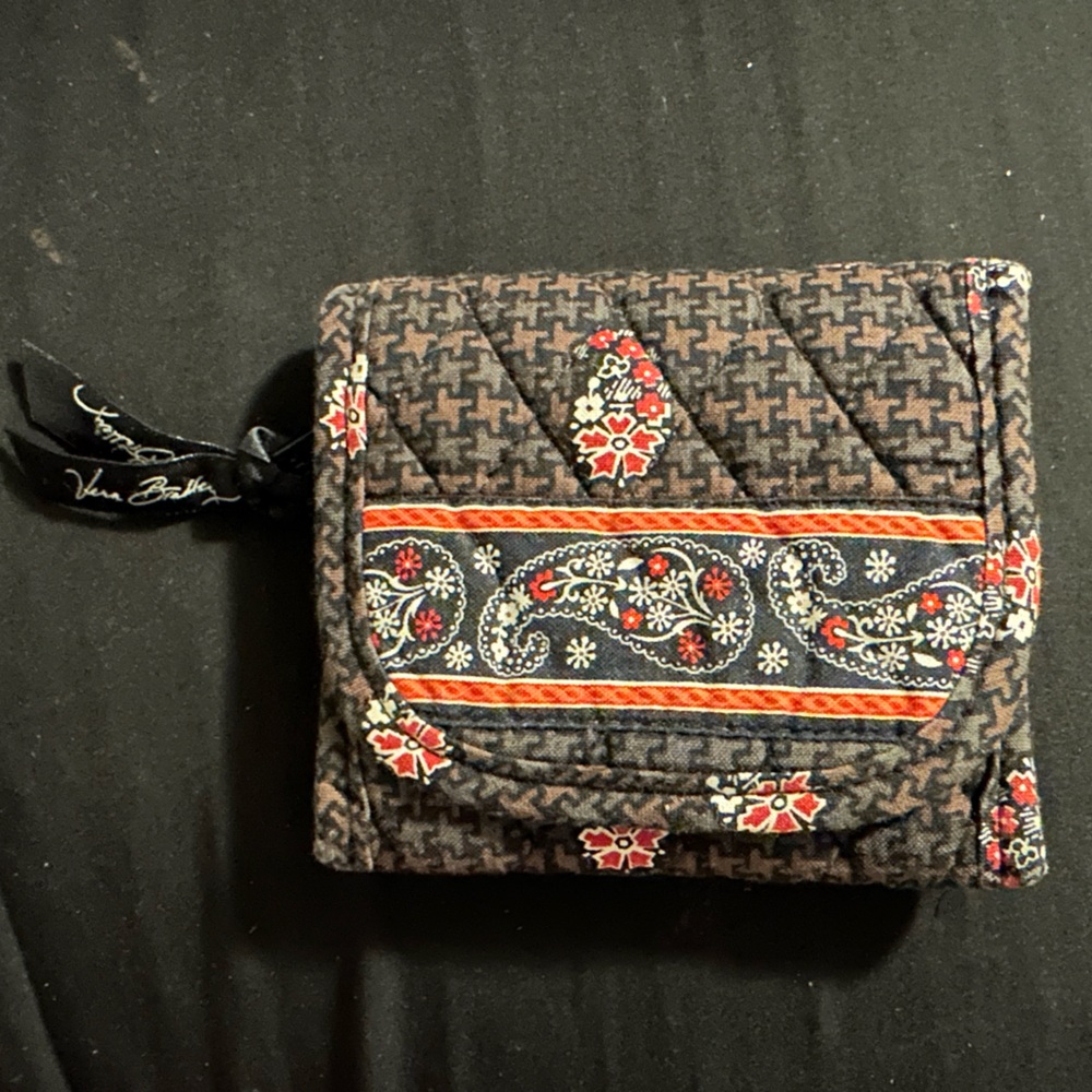Vera Bradley trifold wallet